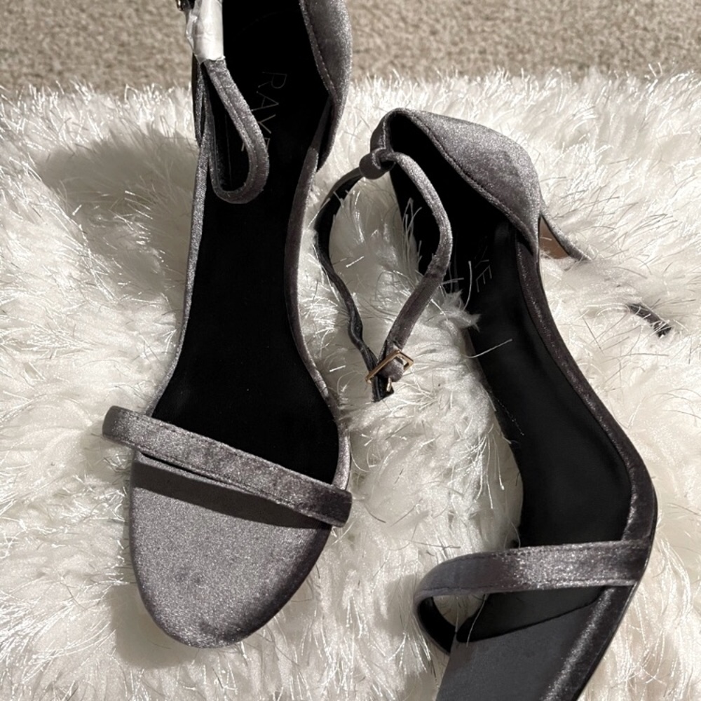 RAYE Blake heels, so cute but too big for me 😭😭